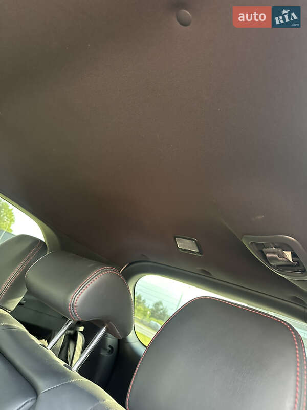 Внедорожник / Кроссовер Mitsubishi Outlander 2020 в Белой Церкви