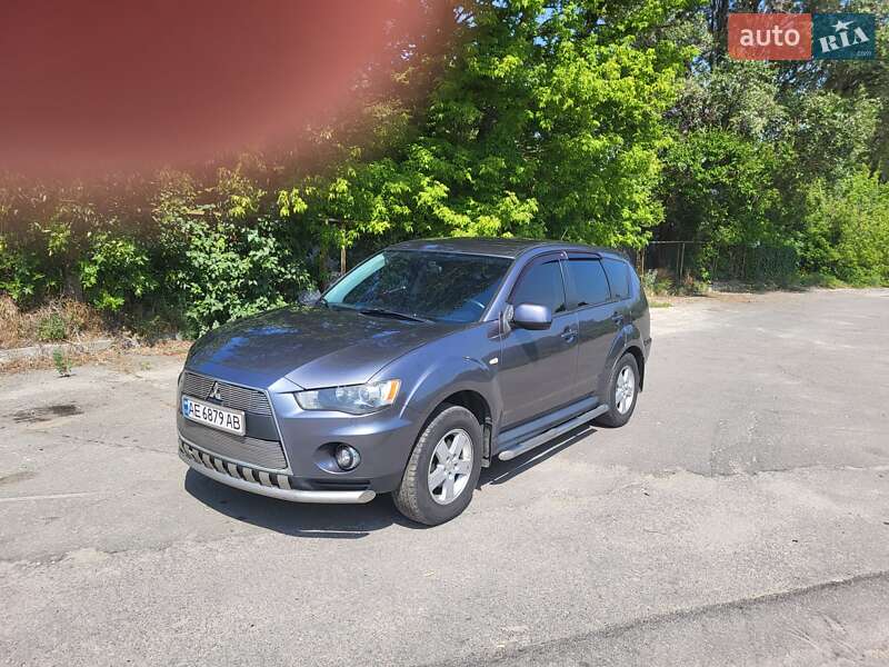 Позашляховик / Кросовер Mitsubishi Outlander 2011 в Дніпрі