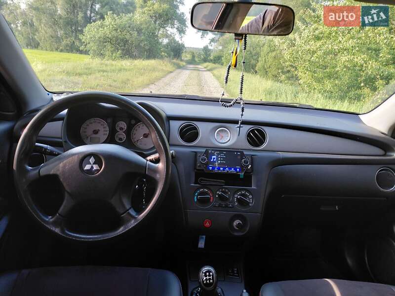 Внедорожник / Кроссовер Mitsubishi Outlander 2008 в Кролевце