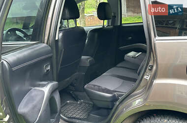 Внедорожник / Кроссовер Mitsubishi Outlander 2011 в 