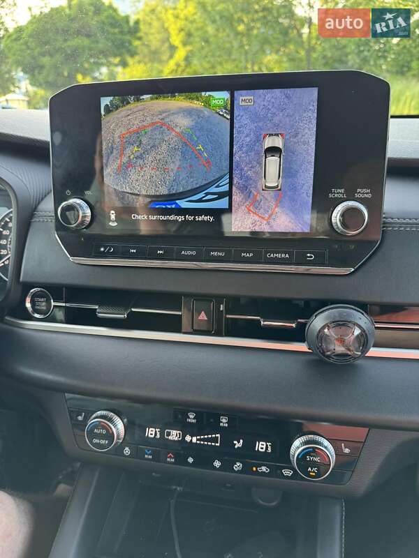 Внедорожник / Кроссовер Mitsubishi Outlander 2022 в Ужгороде