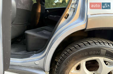 Внедорожник / Кроссовер Mitsubishi Outlander 2006 в 