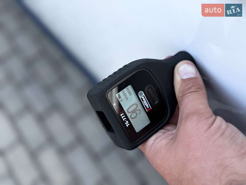 Внедорожник / Кроссовер Mitsubishi Outlander 2015 в Дрогобыче