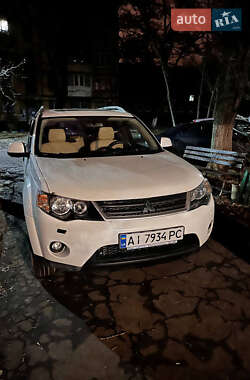 Внедорожник / Кроссовер Mitsubishi Outlander 2008 в Краматорске