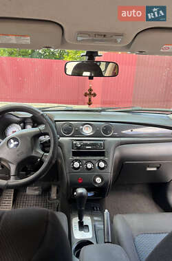 Внедорожник / Кроссовер Mitsubishi Outlander 2008 в 