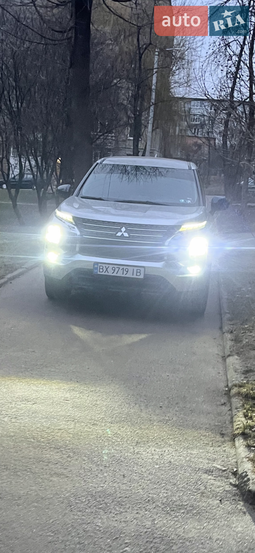 2021 Mitsubishi Outlander - мініатюра 19