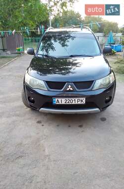 Позашляховик / Кросовер Mitsubishi Outlander 2007 в Жашківу
