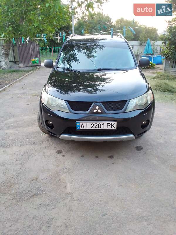 Внедорожник / Кроссовер Mitsubishi Outlander 2007 в Жашкове