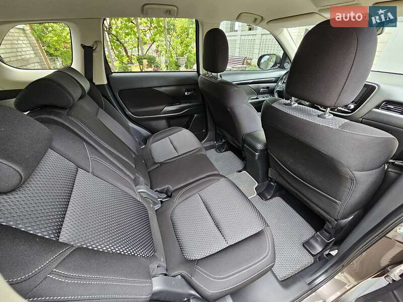 Позашляховик / Кросовер Mitsubishi Outlander 2021 в Білій Церкві