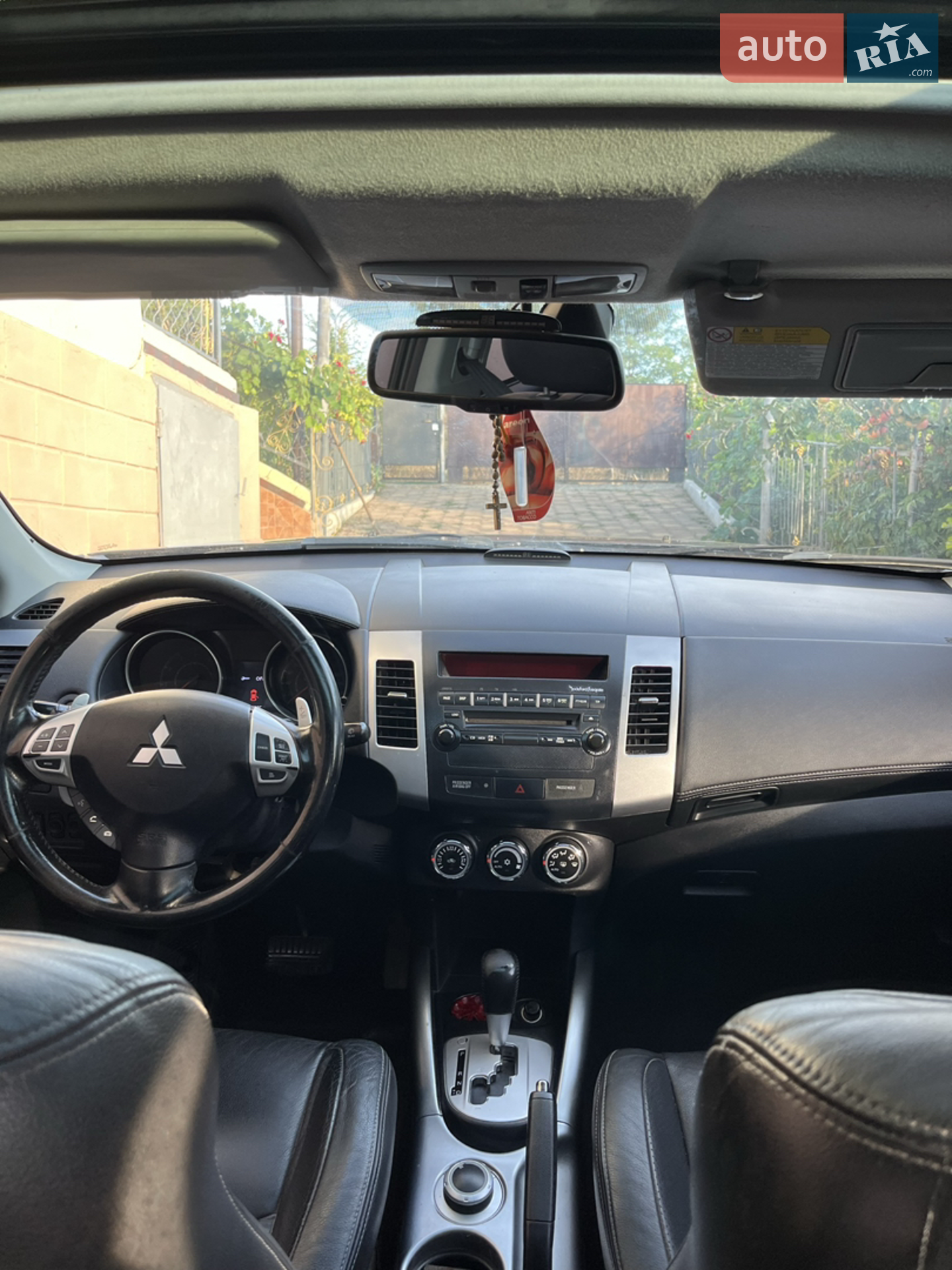 2011 Mitsubishi Outlander - мініатюра 14