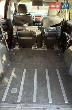 Внедорожник / Кроссовер Mitsubishi Outlander 2011 в 