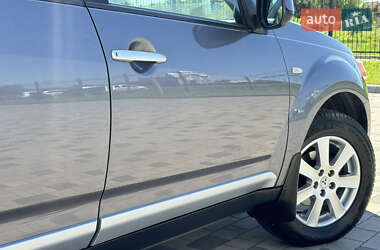 Внедорожник / Кроссовер Mitsubishi Outlander 2008 в 