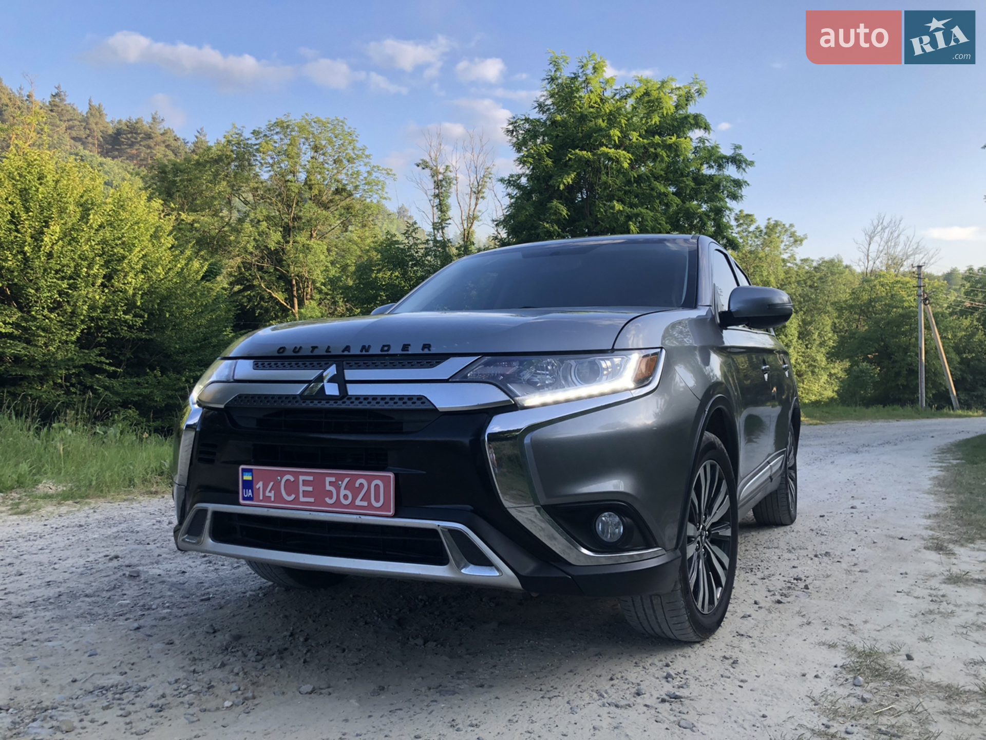 2019 Mitsubishi Outlander - мініатюра 16