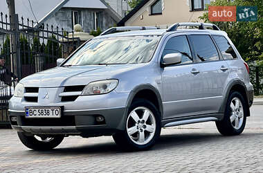 Позашляховик / Кросовер Mitsubishi Outlander 2005 в Самборі