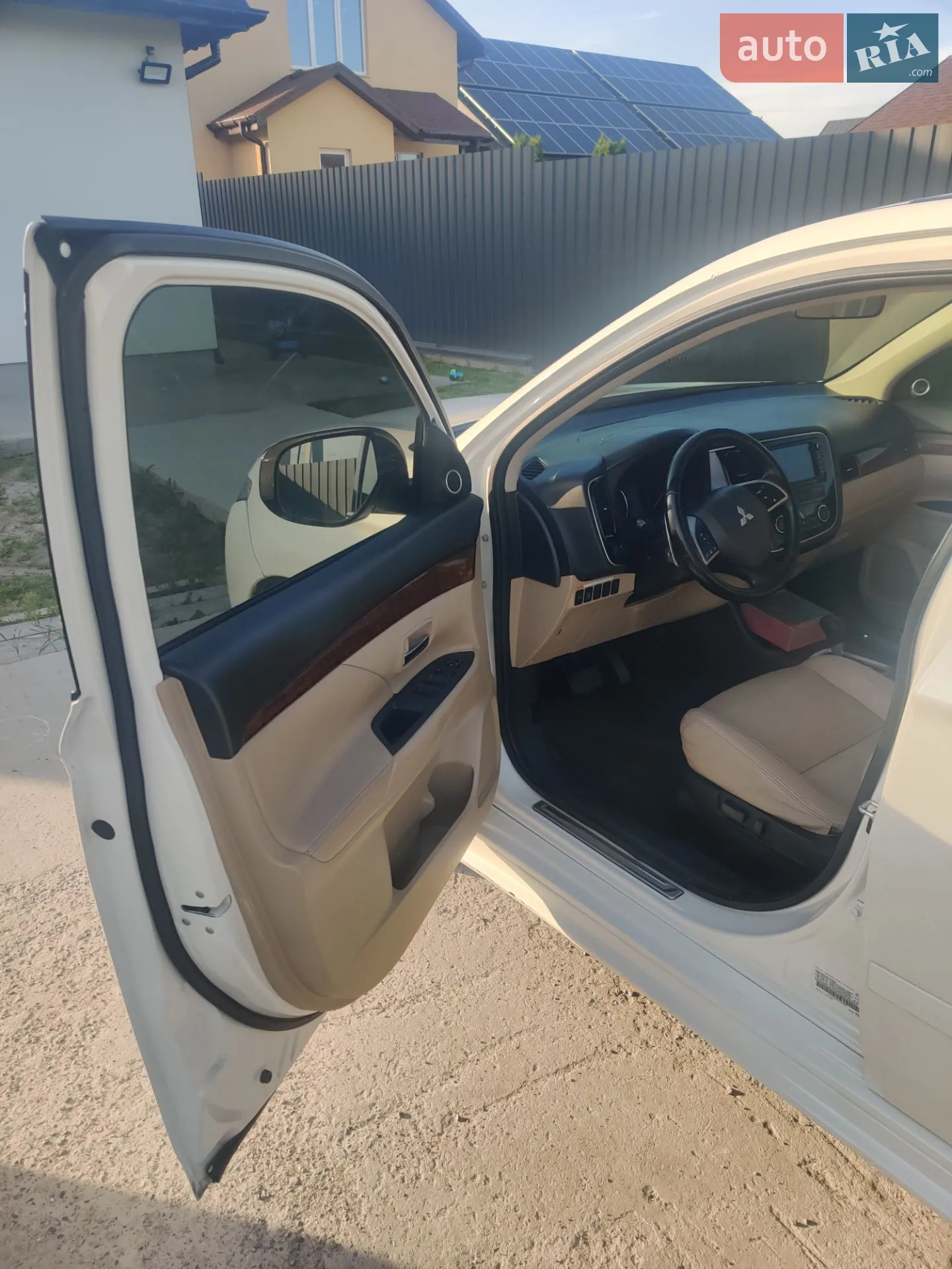 2013 Mitsubishi Outlander - мініатюра 11
