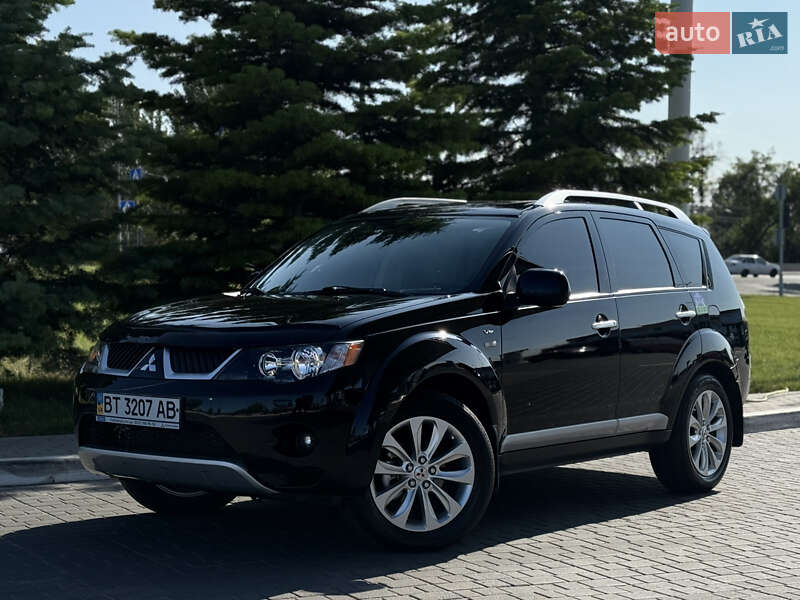 Позашляховик / Кросовер Mitsubishi Outlander 2008 в Одесі