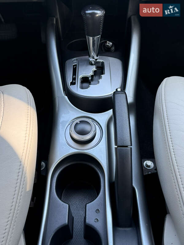 Позашляховик / Кросовер Mitsubishi Outlander 2008 в Одесі