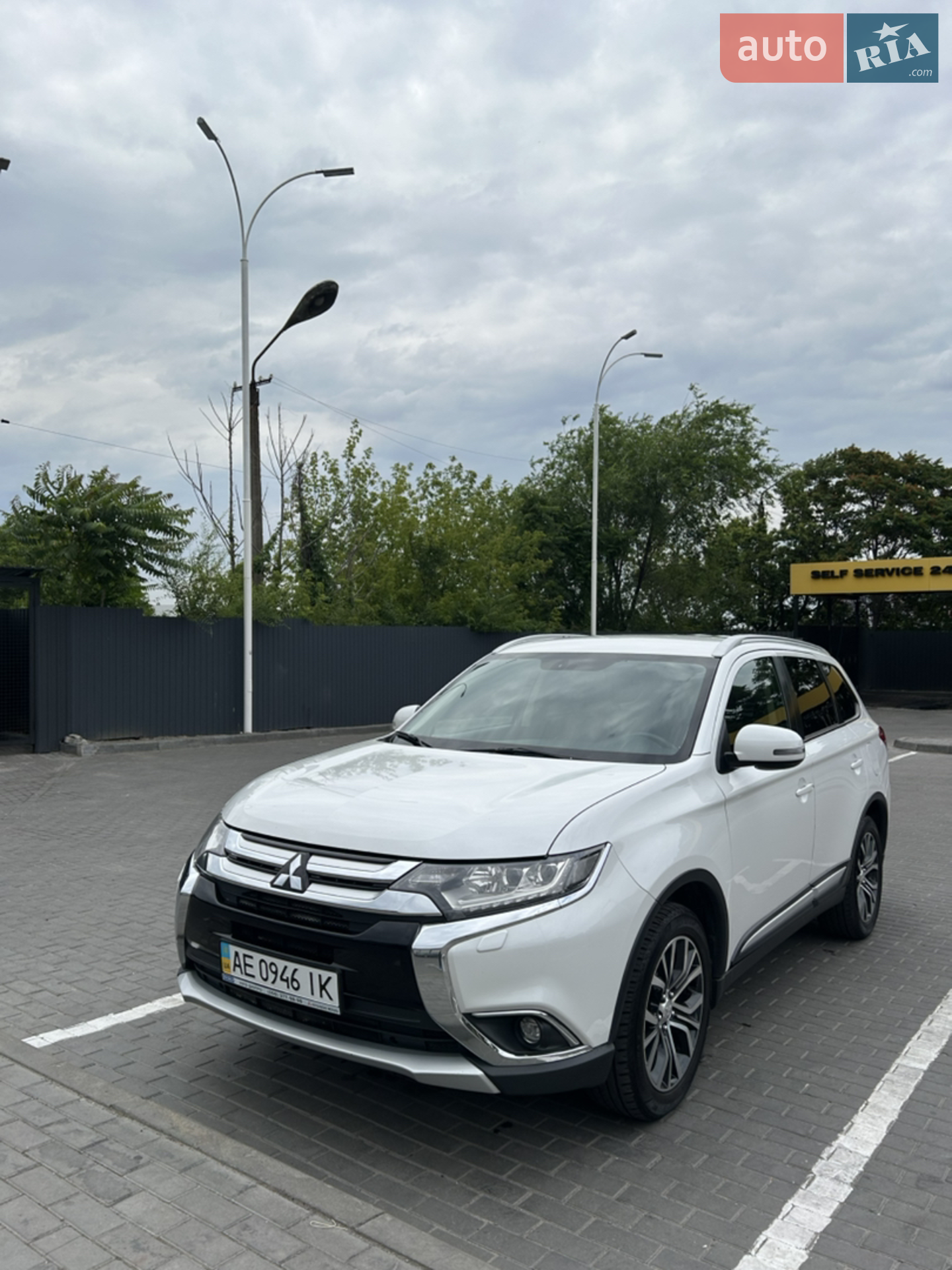 2017 Mitsubishi Outlander - мініатюра 4