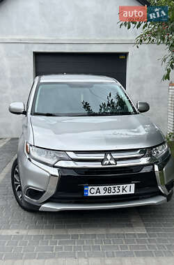 Внедорожник / Кроссовер Mitsubishi Outlander 2018 в Золотоноше