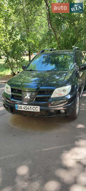 Внедорожник / Кроссовер Mitsubishi Outlander 2008 в Николаеве