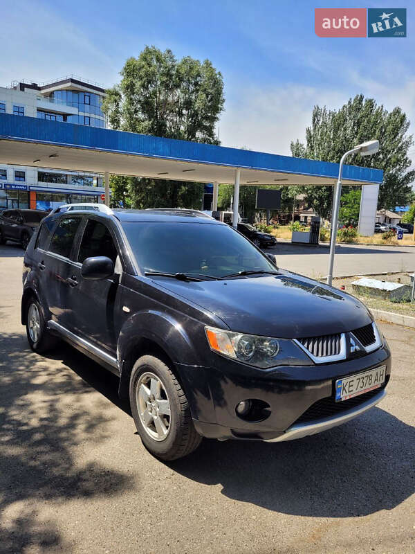 Внедорожник / Кроссовер Mitsubishi Outlander 2008 в Днепре