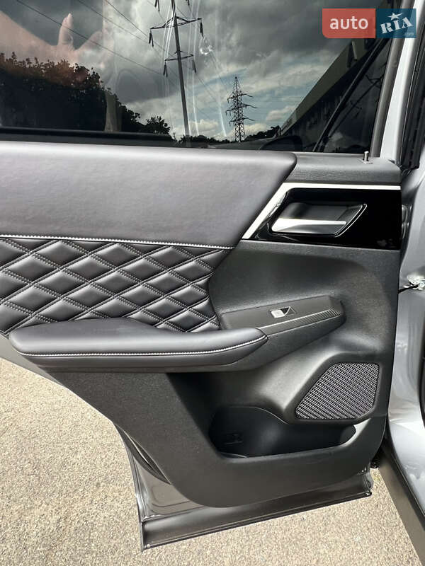 Внедорожник / Кроссовер Mitsubishi Outlander 2023 в Одессе фото 31 Внедорожник / Кроссовер Mitsubishi Outlander 2023 в Одессе