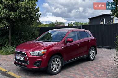 Внедорожник / Кроссовер Mitsubishi Outlander 2013 в Киеве