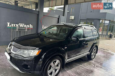 Внедорожник / Кроссовер Mitsubishi Outlander 2007 в 