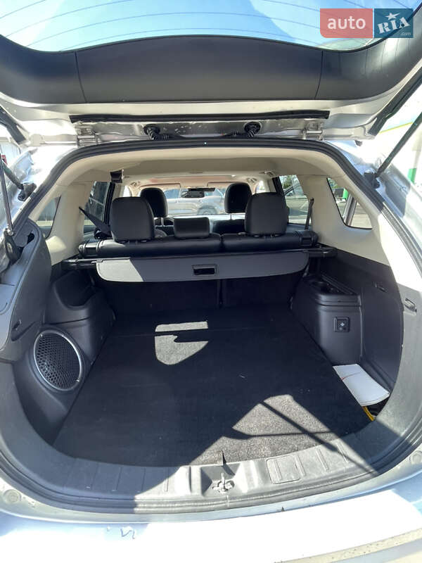 Позашляховик / Кросовер Mitsubishi Outlander 2018 в Києві