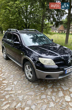 Позашляховик / Кросовер Mitsubishi Outlander 2005 в Вороновиці