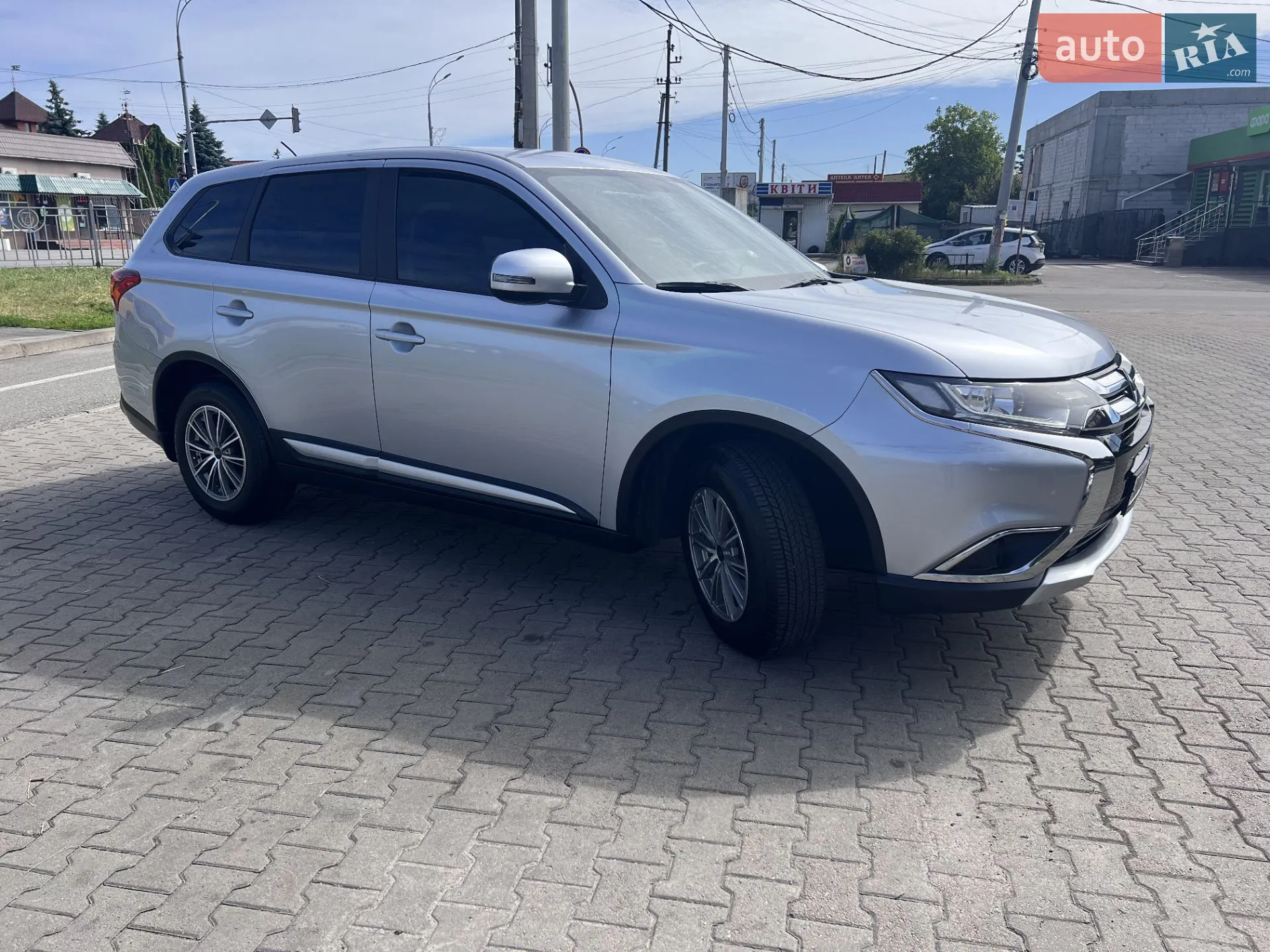 2016 Mitsubishi Outlander - мініатюра 4