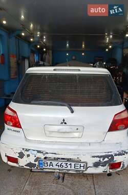 Позашляховик / Кросовер Mitsubishi Outlander 2004 в Кропивницькому