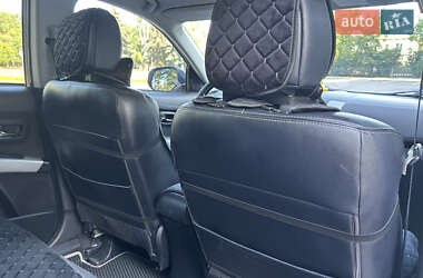 Внедорожник / Кроссовер Mitsubishi Outlander 2010 в 