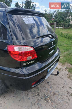 Внедорожник / Кроссовер Mitsubishi Outlander 2008 в 