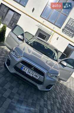 Внедорожник / Кроссовер Mitsubishi Outlander 2015 в Борисполе