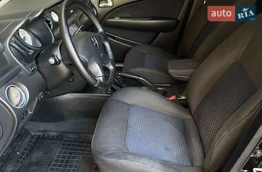 Внедорожник / Кроссовер Mitsubishi Outlander 2008 в 