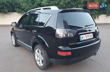 Внедорожник / Кроссовер Mitsubishi Outlander 2009 в 