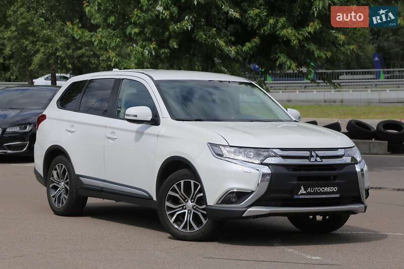 Mitsubishi Outlander 2017