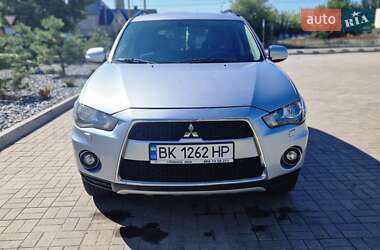 Позашляховик / Кросовер Mitsubishi Outlander 2012 в Дніпрі