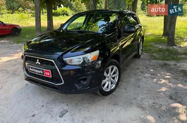 Внедорожник / Кроссовер Mitsubishi Outlander 2013 в Киеве