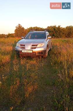 Внедорожник / Кроссовер Mitsubishi Outlander 2006 в Нежине