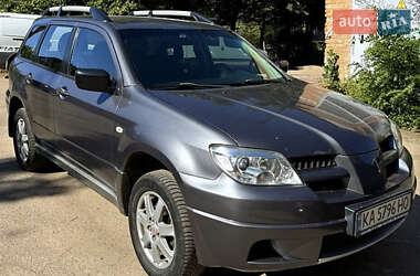 Внедорожник / Кроссовер Mitsubishi Outlander 2005 в Бердичеве