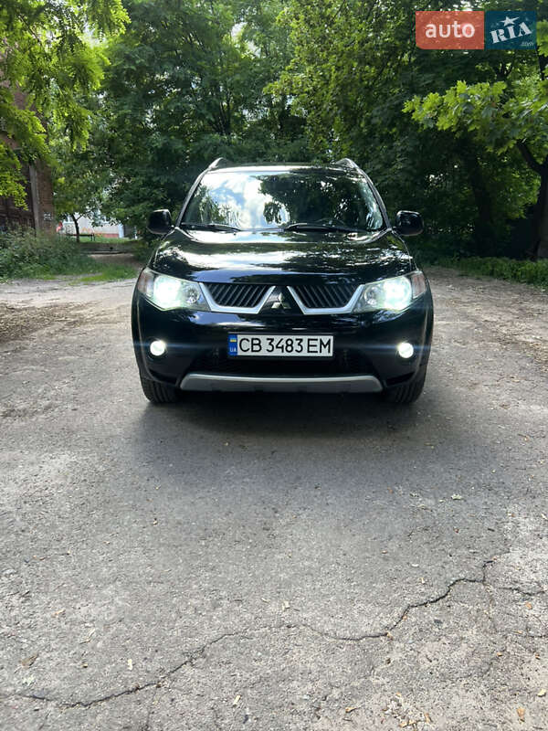 Внедорожник / Кроссовер Mitsubishi Outlander 2008 в Чернигове фото Внедорожник / Кроссовер Mitsubishi Outlander 2008 в Чернигове