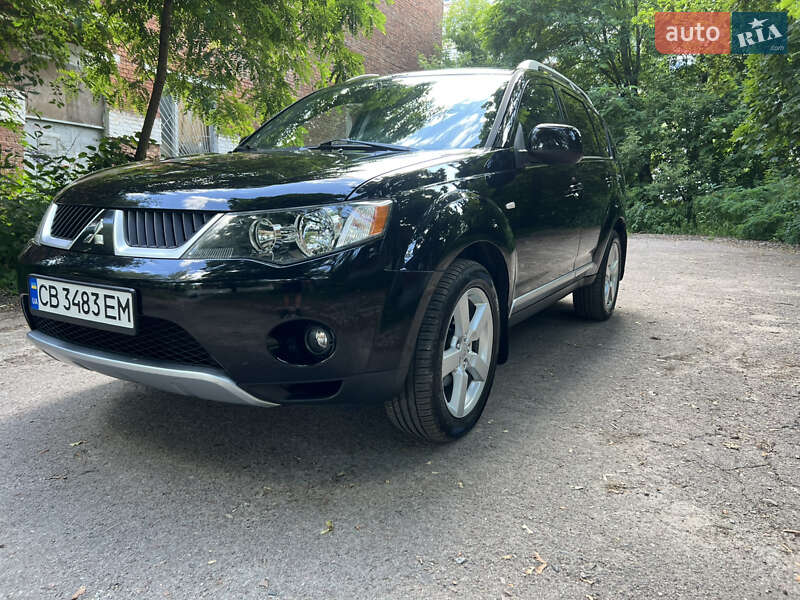Внедорожник / Кроссовер Mitsubishi Outlander 2008 в Чернигове фото 6 Внедорожник / Кроссовер Mitsubishi Outlander 2008 в Чернигове