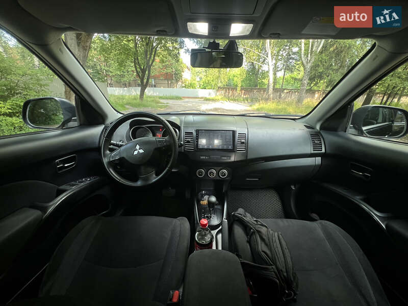 Внедорожник / Кроссовер Mitsubishi Outlander 2008 в Чернигове фото 21 Внедорожник / Кроссовер Mitsubishi Outlander 2008 в Чернигове