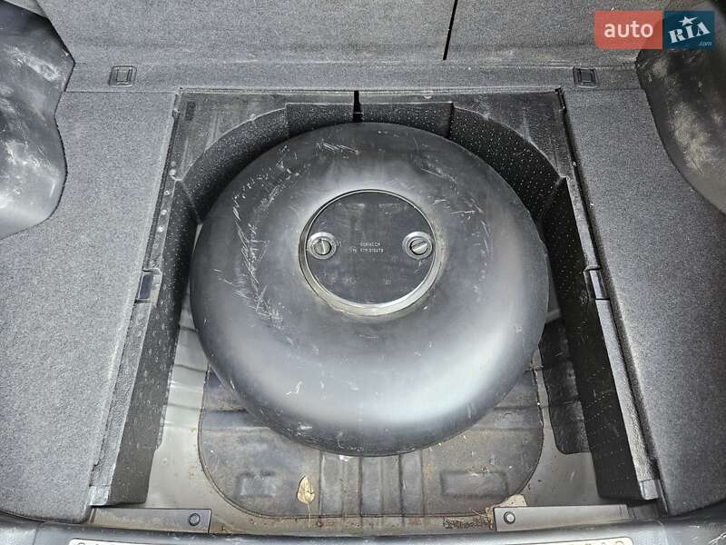 Внедорожник / Кроссовер Mitsubishi Outlander 2009 в Киеве