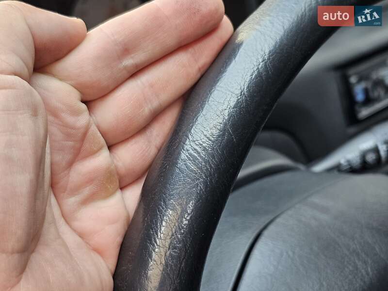 Внедорожник / Кроссовер Mitsubishi Outlander 2009 в Киеве