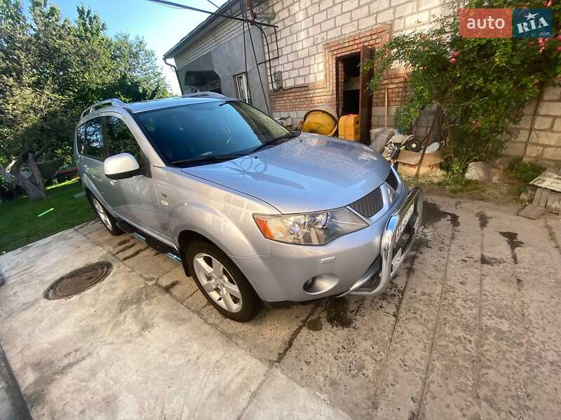 Mitsubishi Outlander 2007
