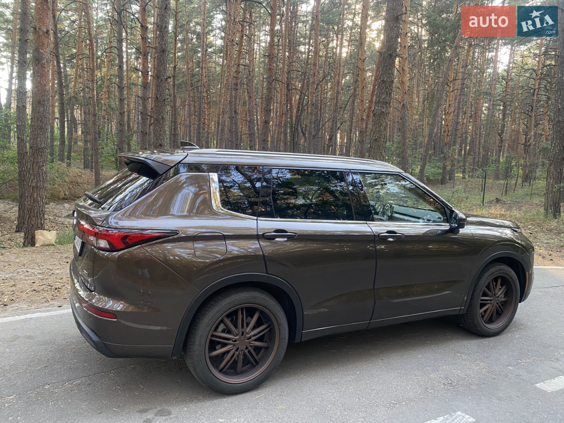 2022 Mitsubishi Outlander - мініатюра 7