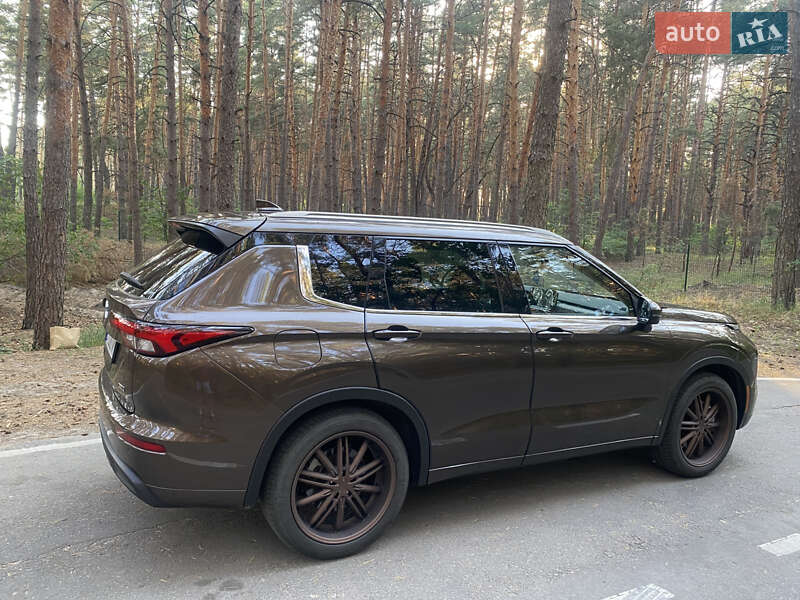 Внедорожник / Кроссовер Mitsubishi Outlander 2022 в Полтаве фото 7 Внедорожник / Кроссовер Mitsubishi Outlander 2022 в Полтаве